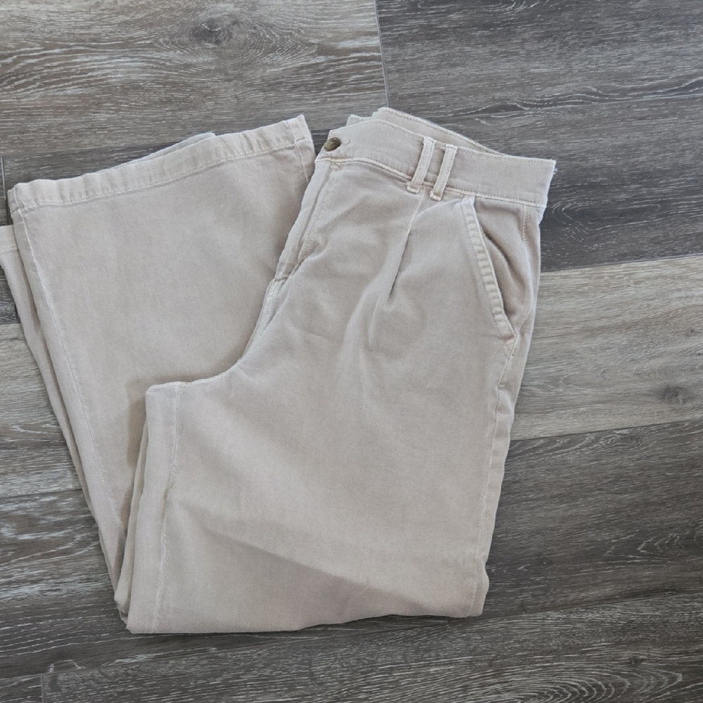 American Eagle Outfitters Beige Pants